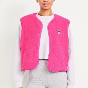 Old Navy Women's Hot Pink Sherpa Vest - Brand: